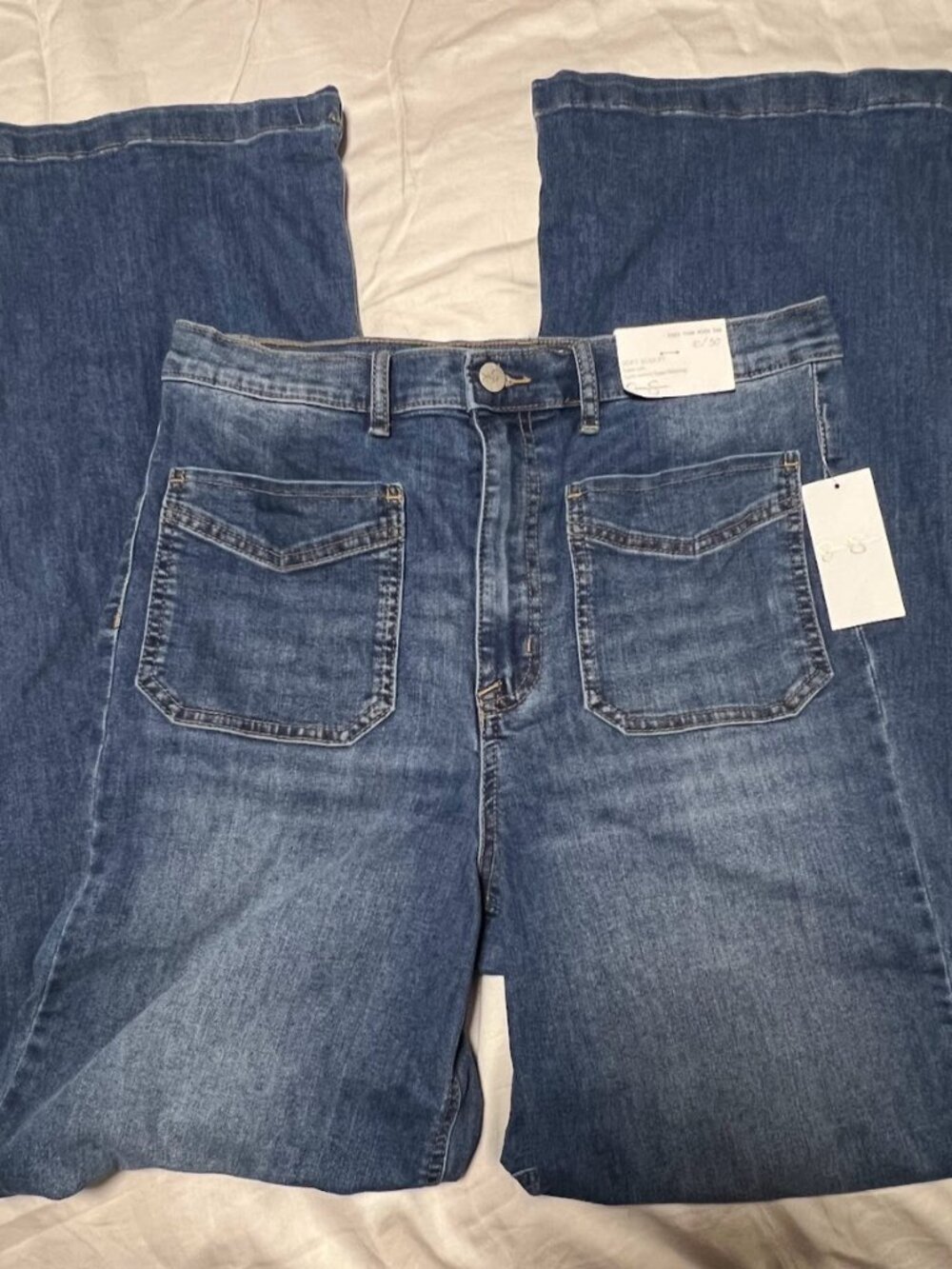 NWT 70s Groovy Boho High Rise Flare Jeans Size 10
